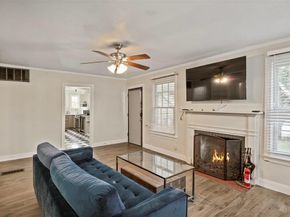 2701  Benbrook Boulevard , Fort Worth Texas 76109