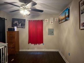 1929  Iroquois Street , Dallas Texas 75212