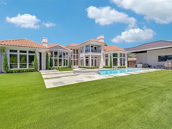5230  Westgrove Drive , Dallas Texas 75248
