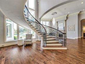 5230  Westgrove Drive , Dallas Texas 75248