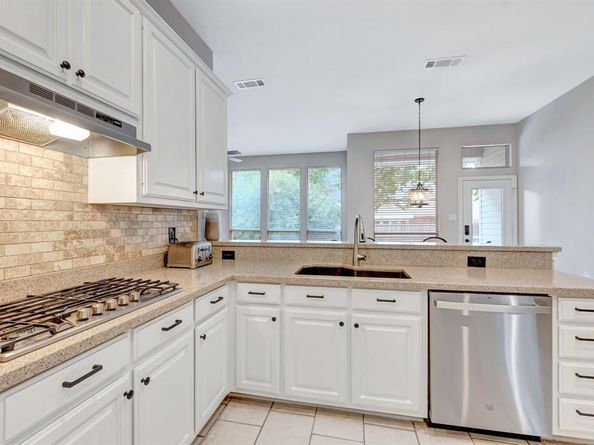 6311  Branch Hollow Lane , Arlington Texas 76001