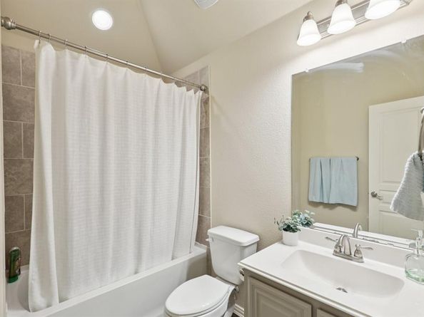 812  Marion Farm Road , Little Elm Texas 75068