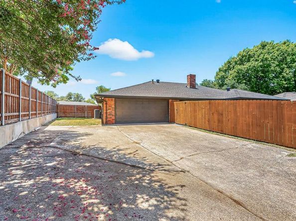 1455  Cheyenne Road , Lewisville Texas 75077