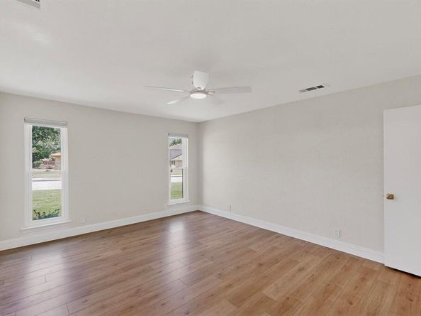 1455  Cheyenne Road , Lewisville Texas 75077