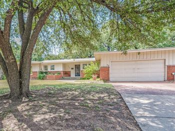 5104  Malinda Lane S