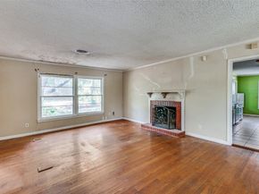 5104  Malinda Lane S, Fort Worth Texas 76112
