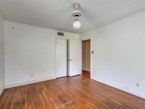 5104  Malinda Lane S, Fort Worth Texas 76112
