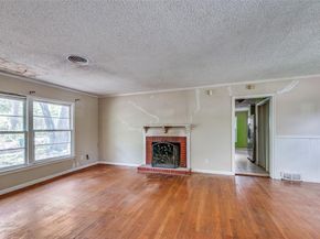5104  Malinda Lane S, Fort Worth Texas 76112
