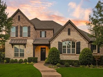 3  Hale Court 