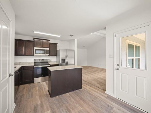 14260  Greenhaw Lane , Dallas Texas 75253