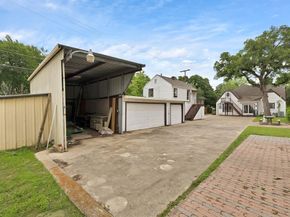 2529  Honeysuckle Avenue , Fort Worth Texas 76111