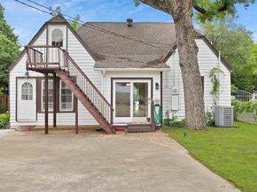 2529  Honeysuckle Avenue , Fort Worth Texas 76111