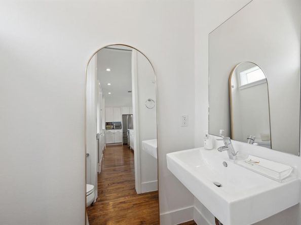 4980  Fuqua Street , Dallas Texas 75206
