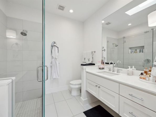 4980  Fuqua Street , Dallas Texas 75206