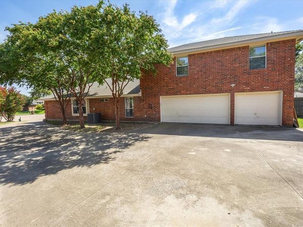 844  Bear Branch Court , Rockwall Texas 75087