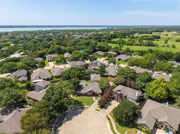 844  Bear Branch Court , Rockwall Texas 75087