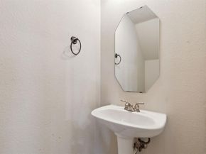 1500  Chateau Lane , Mansfield Texas 76063