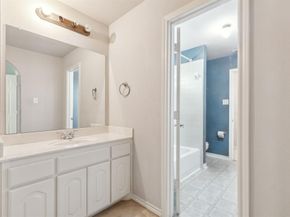 1500  Chateau Lane , Mansfield Texas 76063