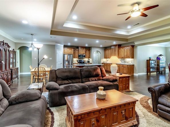 1614  Pebble Beach Lane , Cedar Hill Texas 75104
