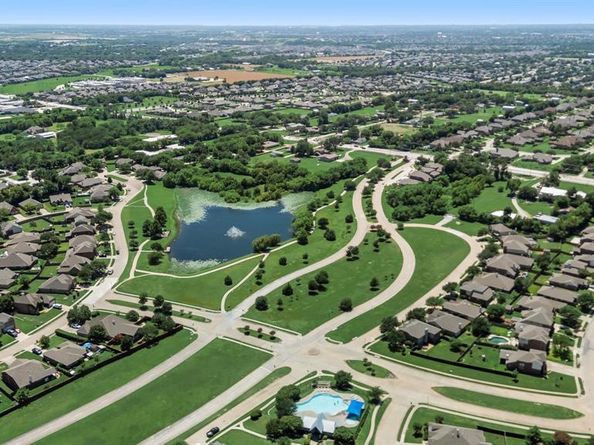 1310  Chestnut Hill Drive , Wylie Texas 75098