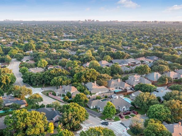 7204  Debbe Drive , Dallas Texas 75252