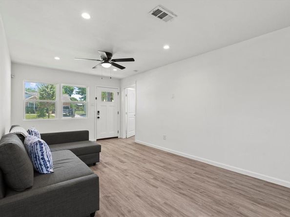 605  Alto Drive , Garland Texas 75040
