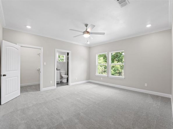 2410  Hudspeth Avenue , Dallas Texas 75216