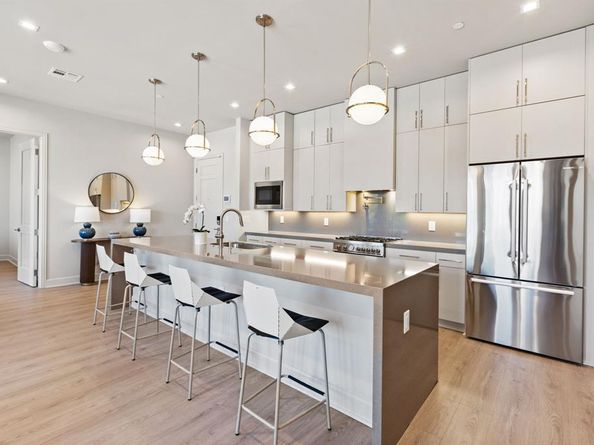1900 S Ervay Street  312, Dallas Texas 75215