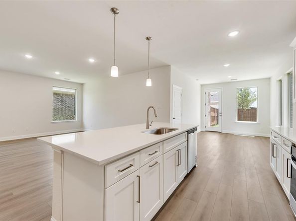 3120  Arthurdale Street , Celina Texas 75009