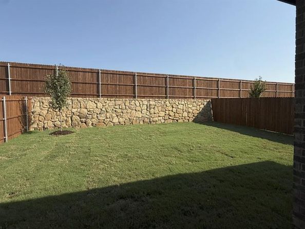 10109  Deposit Drive , Aubrey Texas 76227