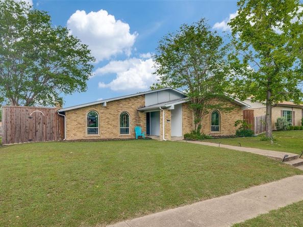 3709  Dumas Trail , Garland Texas 75043