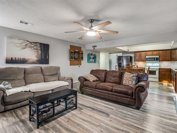 3709  Dumas Trail , Garland Texas 75043
