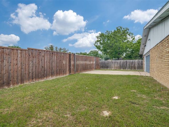 3709  Dumas Trail , Garland Texas 75043