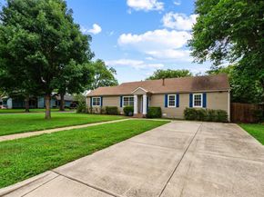 402 S Walker Street , Mesquite Texas 75149
