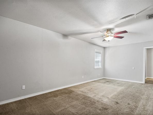 402 S Walker Street , Mesquite Texas 75149