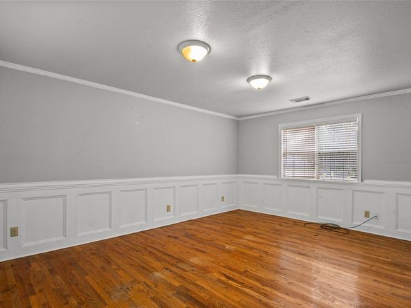 402 S Walker Street , Mesquite Texas 75149