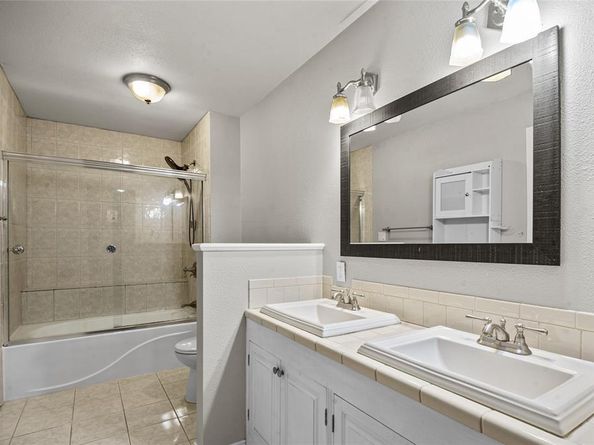 402 S Walker Street , Mesquite Texas 75149
