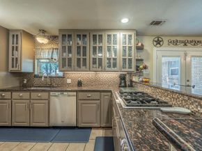 604  Brookview Drive , Hurst Texas 76054
