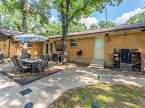 604  Brookview Drive , Hurst Texas 76054