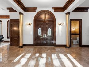 4505  Tour 18 Drive , Flower Mound Texas 75022