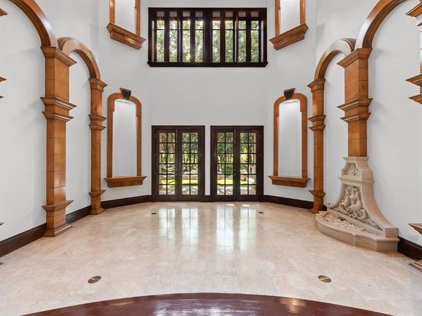 4505  Tour 18 Drive , Flower Mound Texas 75022