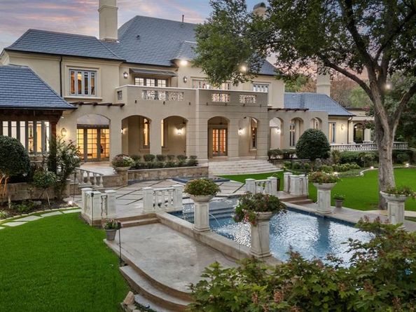 4505  Tour 18 Drive , Flower Mound Texas 75022