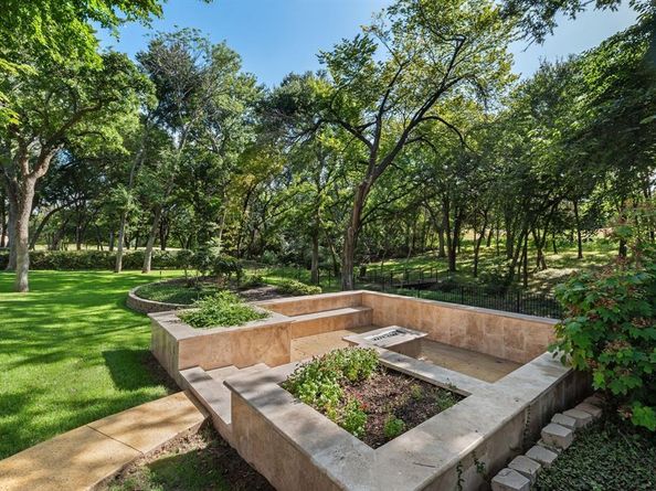4505  Tour 18 Drive , Flower Mound Texas 75022