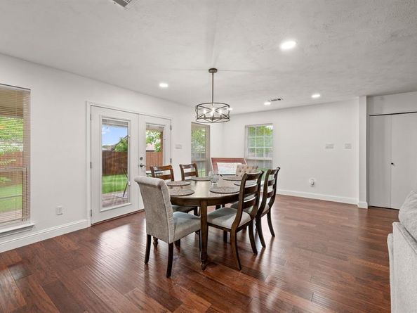 3221  Bunker Hill Drive , Forest Hill Texas 76140