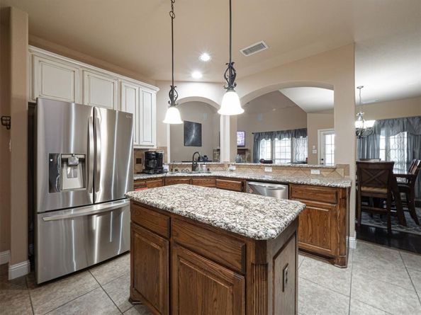 4606  Waterford Glen Drive , Mansfield Texas 76063