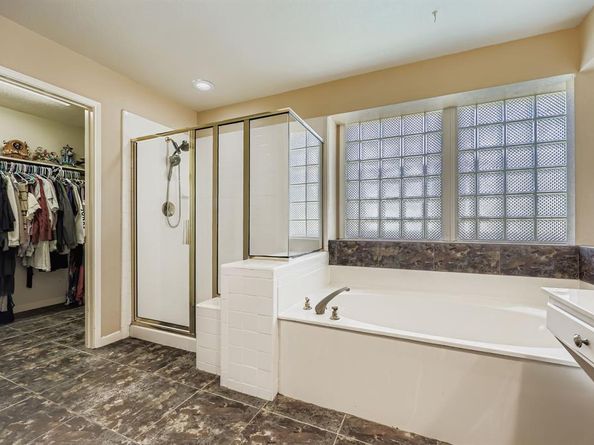 4422  Wescott Drive , Grand Prairie Texas 75052