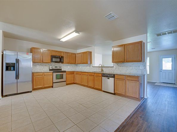 1320  Red River Lane , Allen Texas 75002