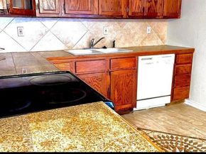 3045  Park Lane  1054, Dallas Texas 75220