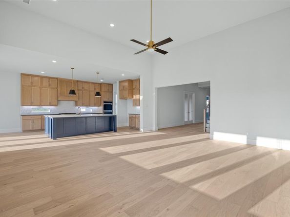 407  Double Eagle Court , Heath Texas 75032