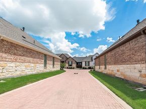 4755  Kings Garden Parkway , Arlington Texas 76005